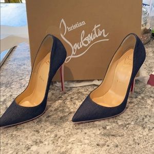 Christian louboutin shoe